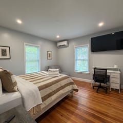 One Bedroom Next to Clark University