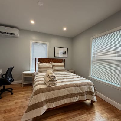One Bedroom Only a Block from Clark University